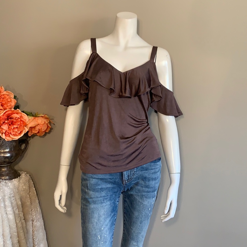 Express cold shoulder ruffle top XS
